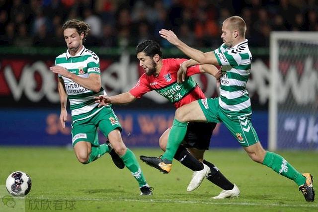 疑为球迷提 疑为球迷提