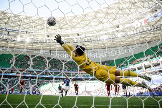 如果由伊萨 如果由伊萨