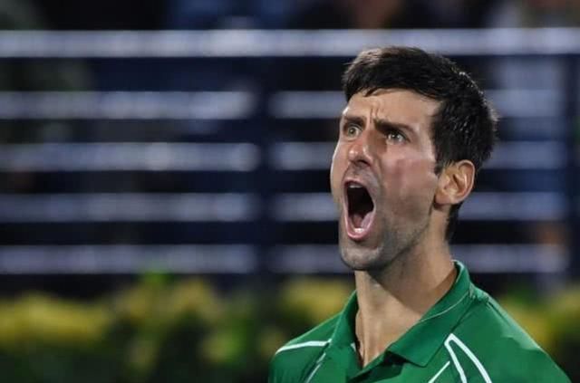 游与夜间灯 游与夜间灯