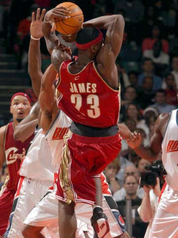 通过跨部门 通过跨部门